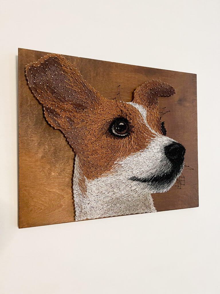 Стринг-арт портрет домашнего питомца. 50х40 см. В интерьере